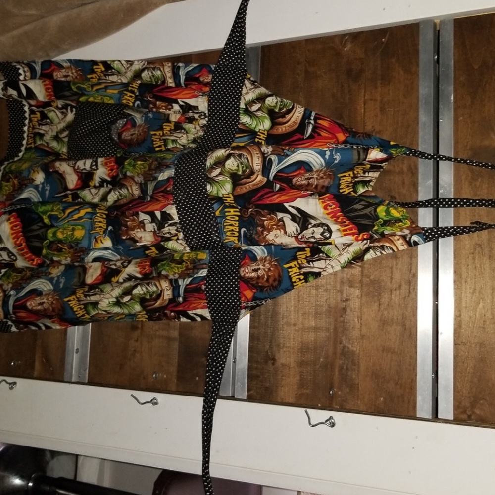 Classic horror apron